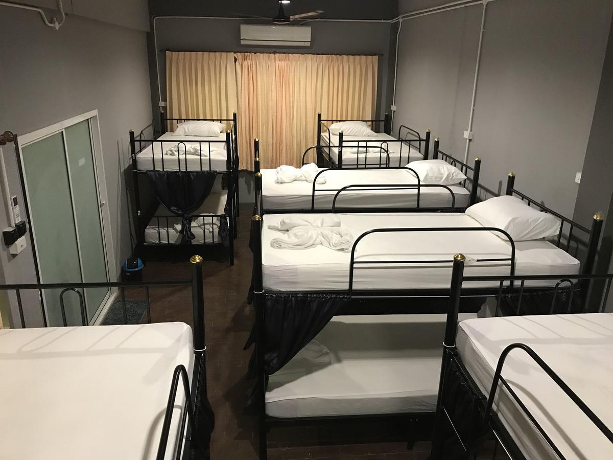 We Hostel Hatyai Hat Yai Extérieur photo